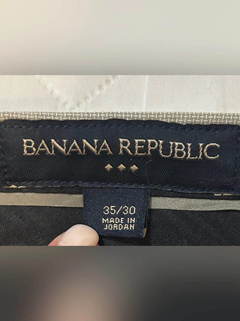 Banana Republic Men’s Dress Pants in Light Taupe. 35x30